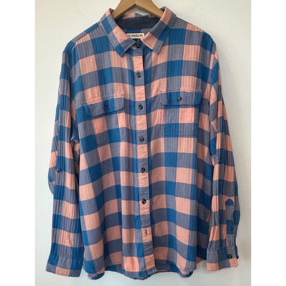 Magellan Outdoors Campfire Flannel Shirt XXL Blue Peach Plaid Roll Tab Button Up